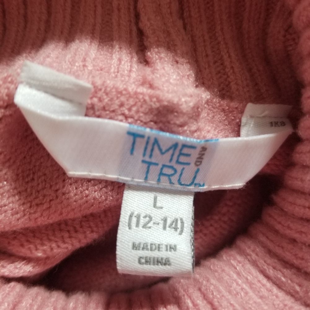 Pretty in Pink Turtleneck Tunic - size 12/14 - Picture 4 of 6